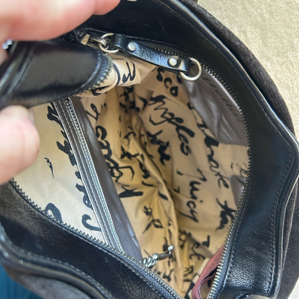 Juicy Couture Y2K “Live for Juicy” black velour bag 🖤🩷🩶 - Picture 8 of 12